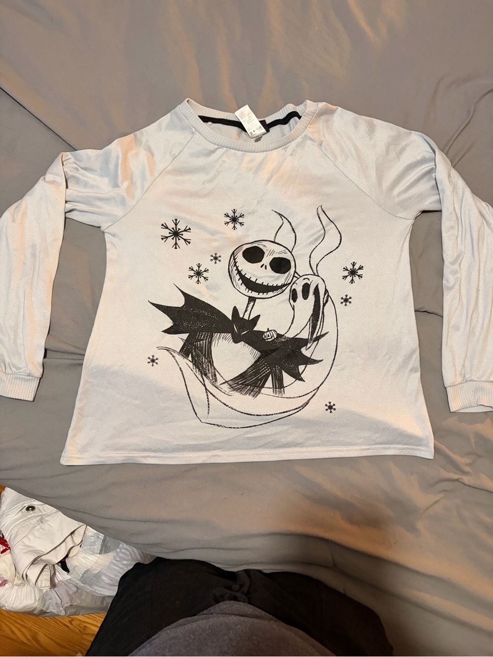 NBC Long-Sleeve pajama top with Black Jack Skellington Print